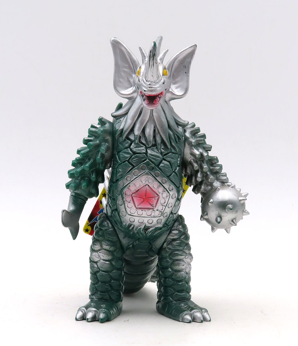 Tyrant banaiMedTyrantPlastic1.jpg