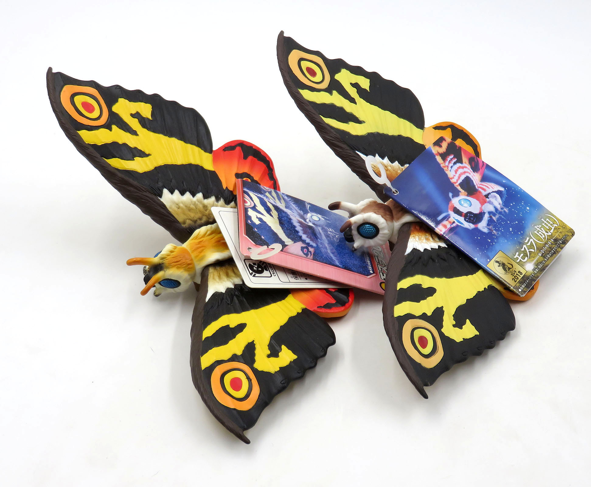 Mothra 2004 bandai6inMothra20045.jpg