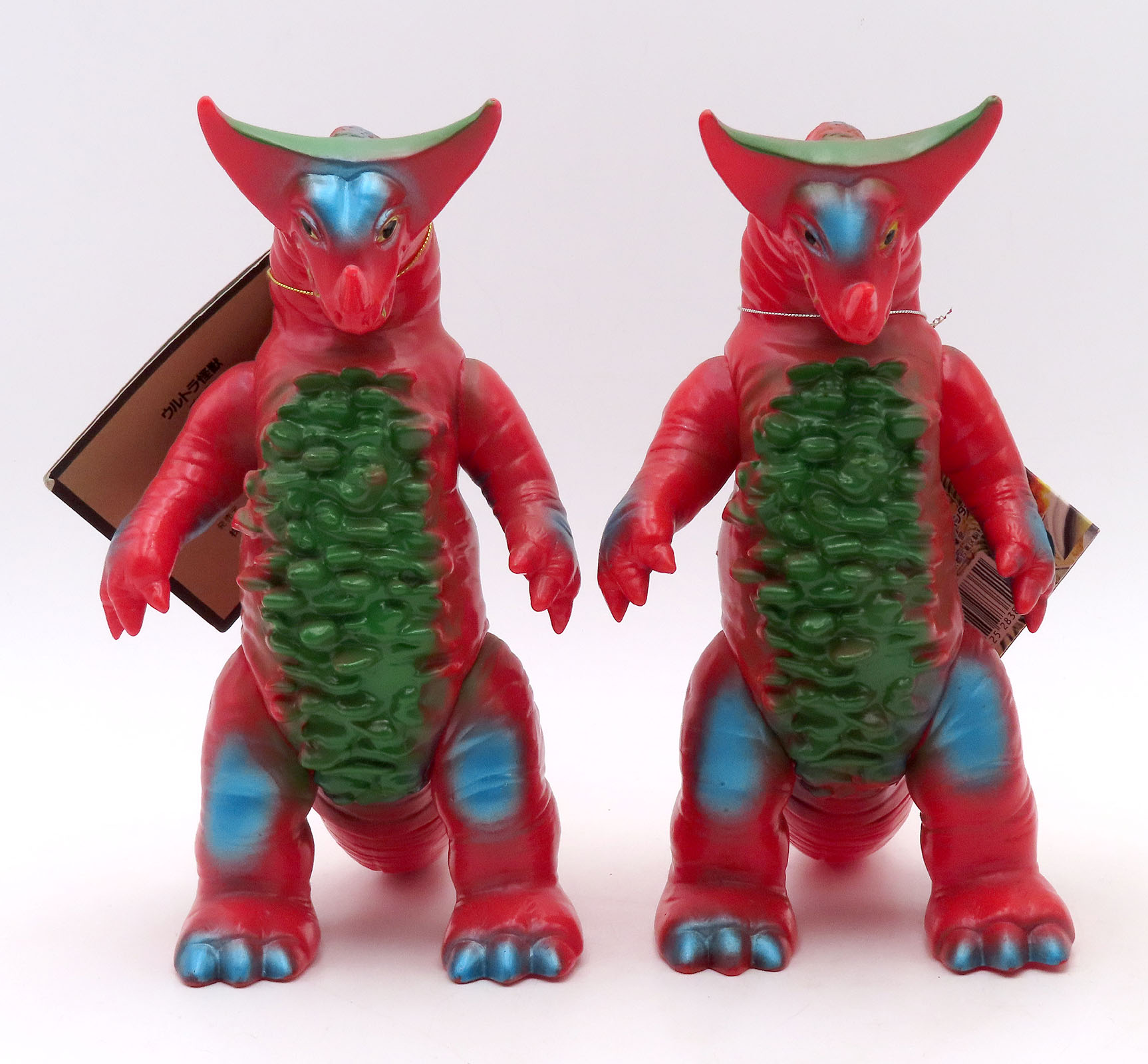 Gomora bandaiBullmarkGomoraGrey6.jpg