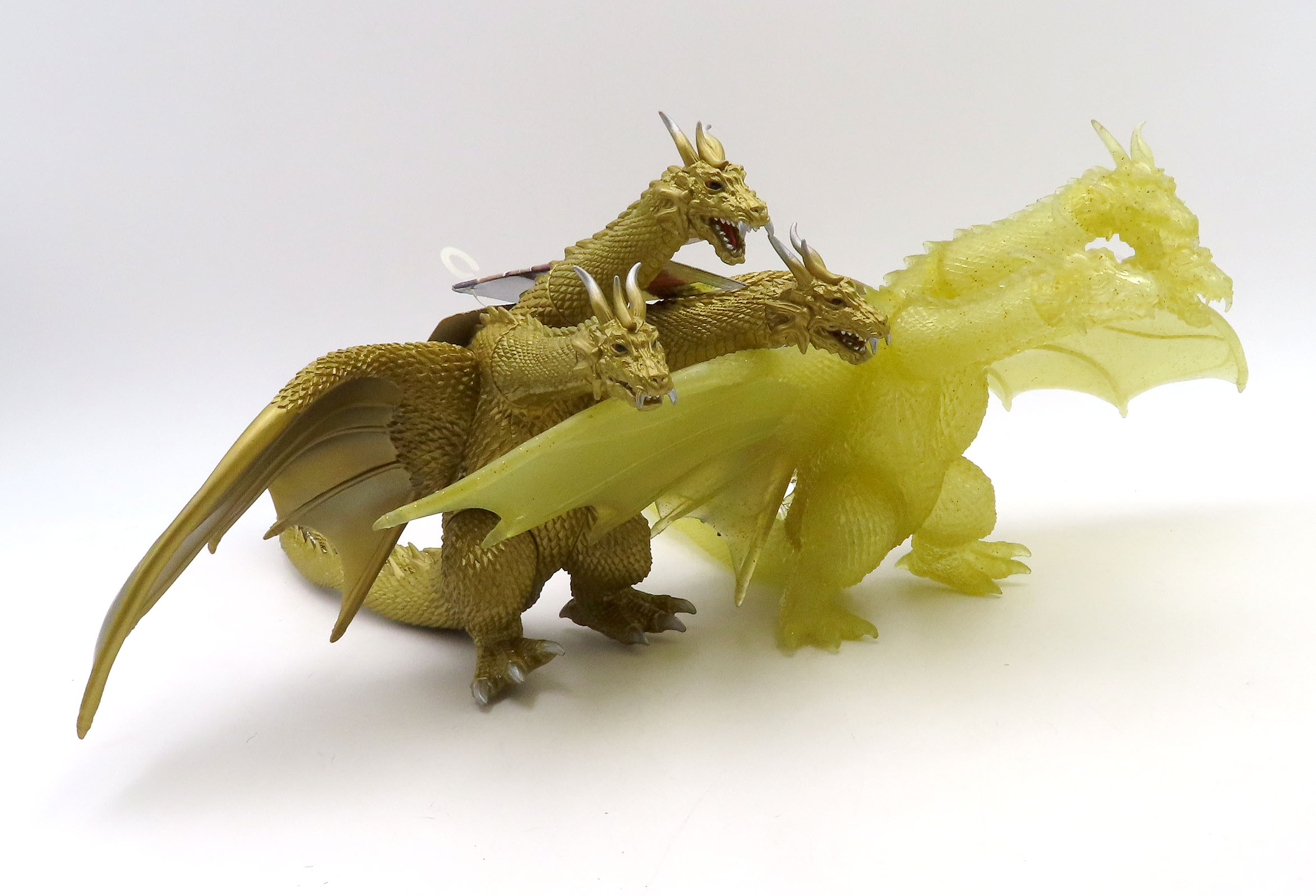 King Ghidorah 2001 - 2001 bandaiGhidorah2001Standard6.jpg