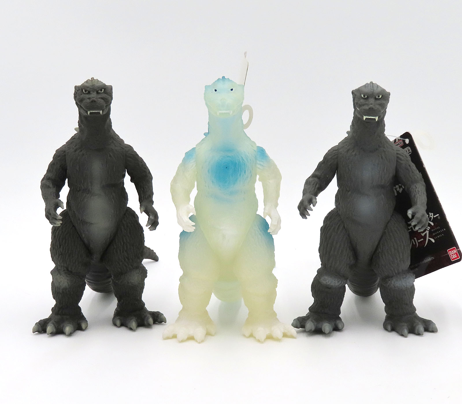 Godzilla 1955 (Gyakushu-Goji) bandaiMedGodzill55GodzillaStore7.jpg