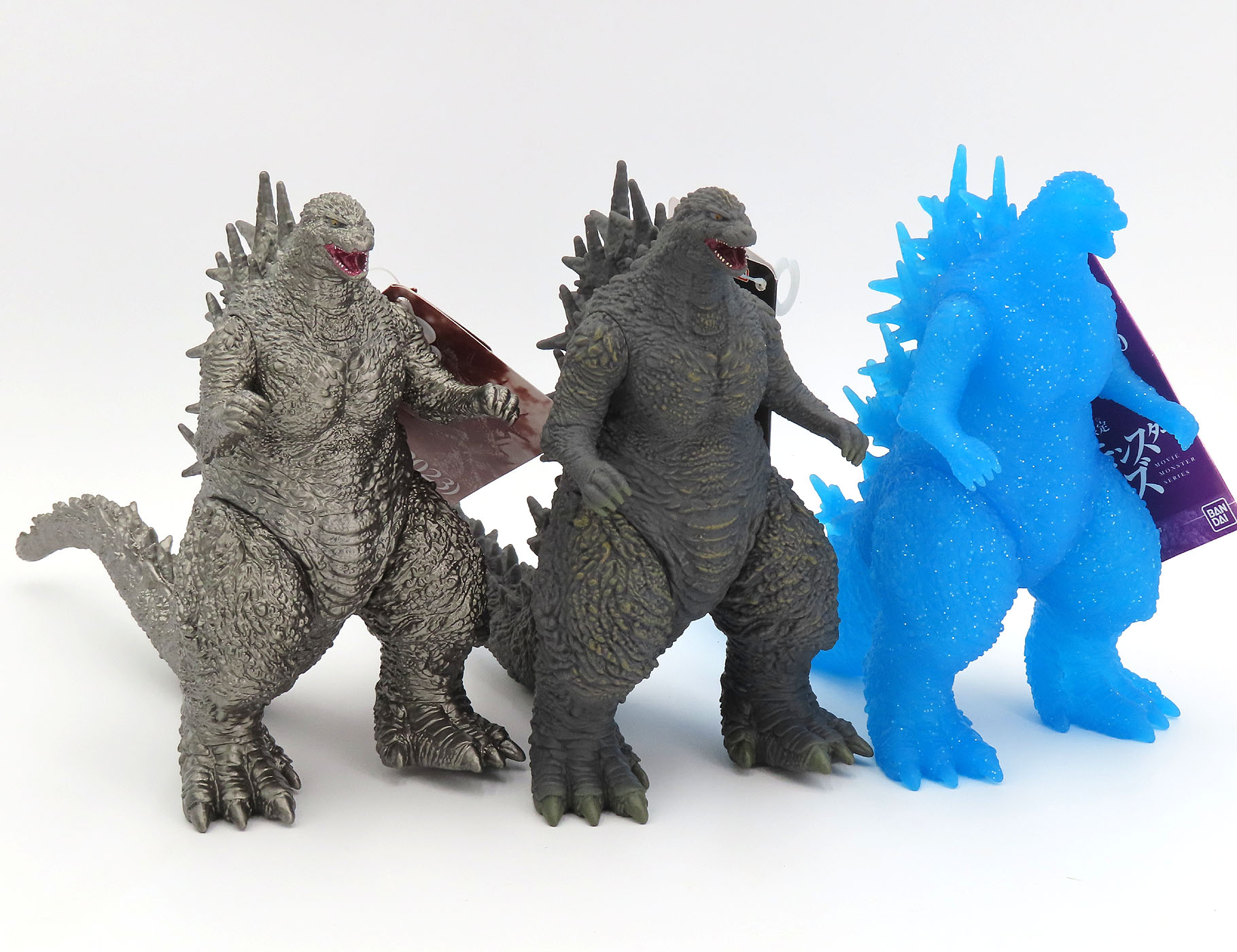 Godzilla 2023 bandaiMedGodzilla2023StoreSilver6.jpg