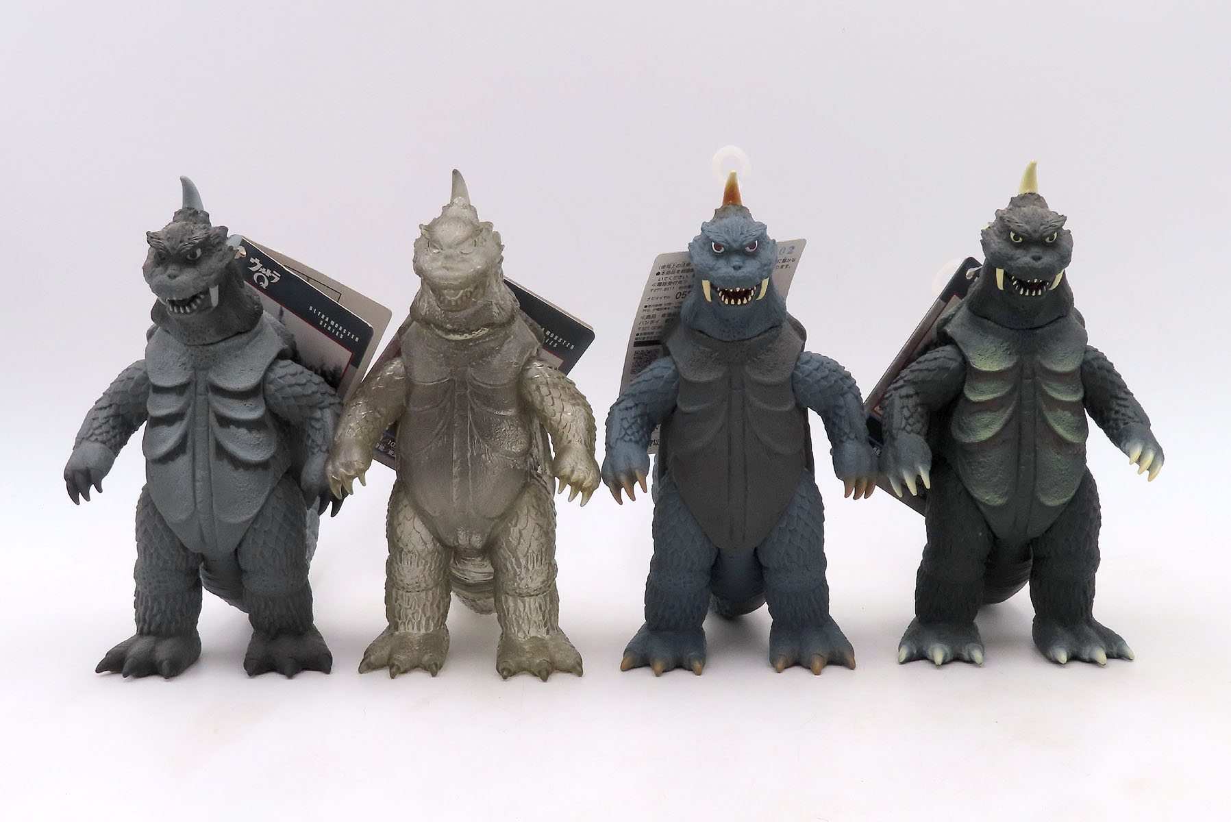 Gomess bandaiMedGomessHyperHobby7.jpg