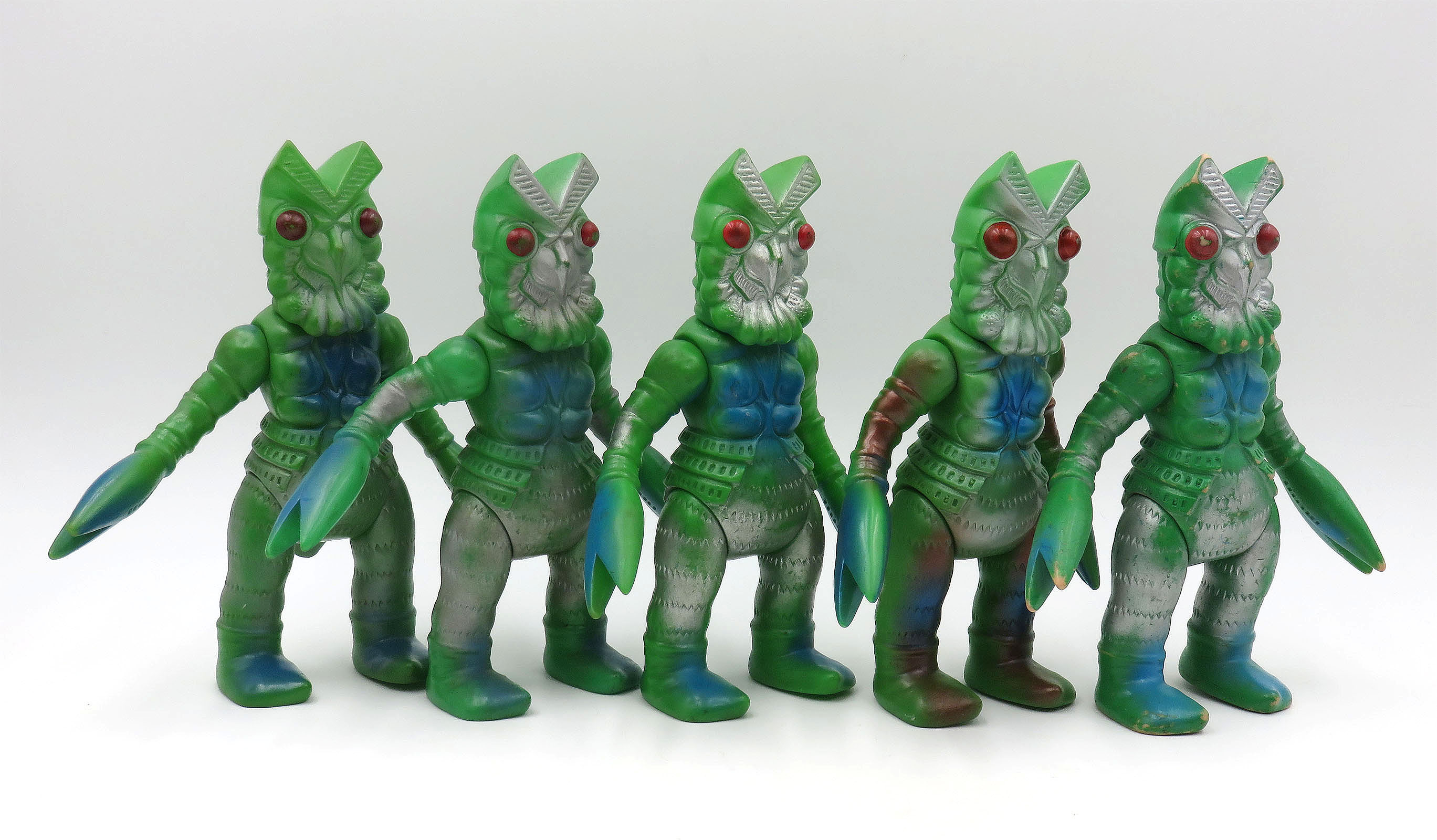 Baltan Alien BullmarkBaltanLightBlue5.jpg