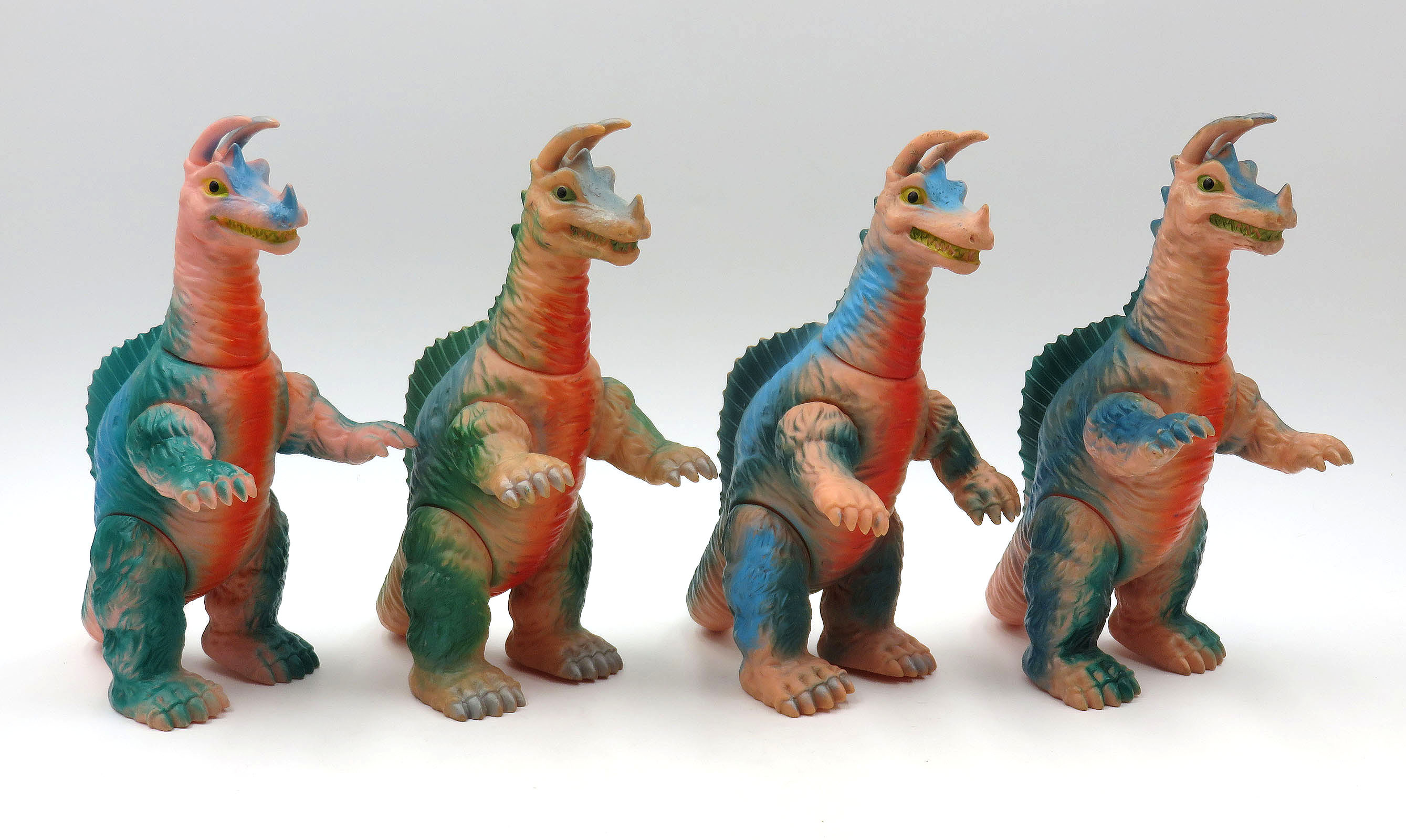 Kingsaurus III BullmarkKingsaurus3rdBlueLeg5.jpg