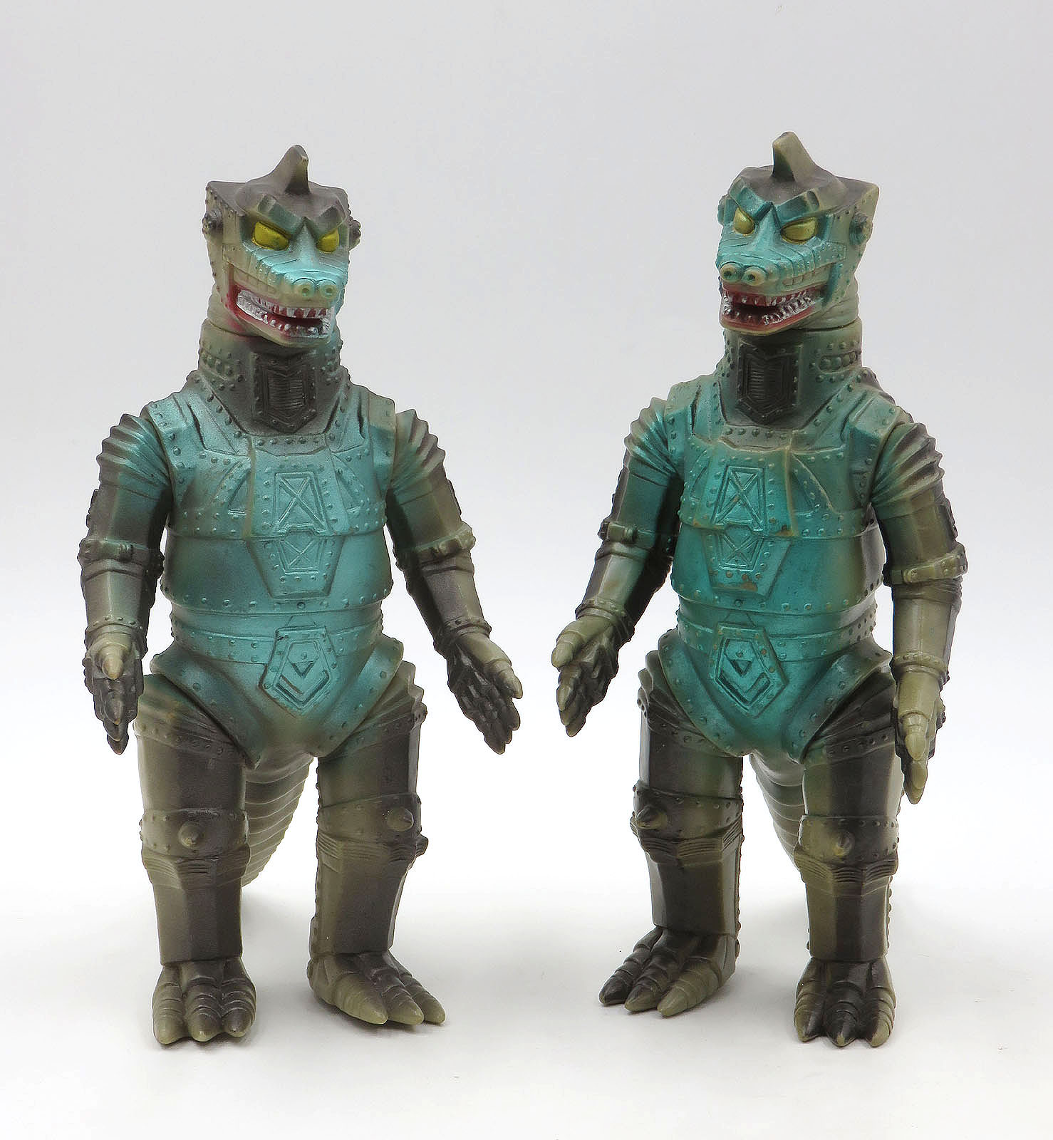 MechaGodzilla 1974 bullmarkMechagodzilla5.jpg