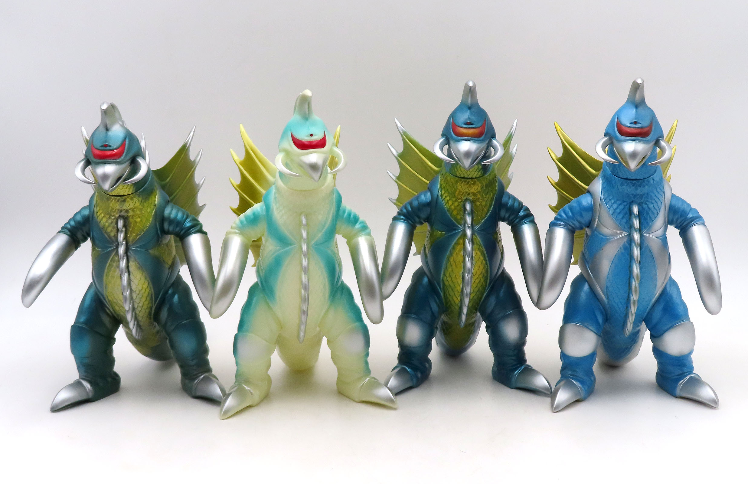 Gigan marmitMHGiganGreenGold4.jpg