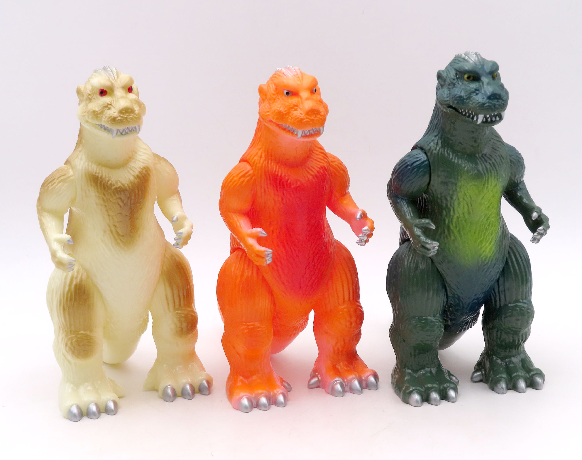 Godzilla 1954 (Shodai-Goji) marmitMHGodzilla54GlowGold4.jpg