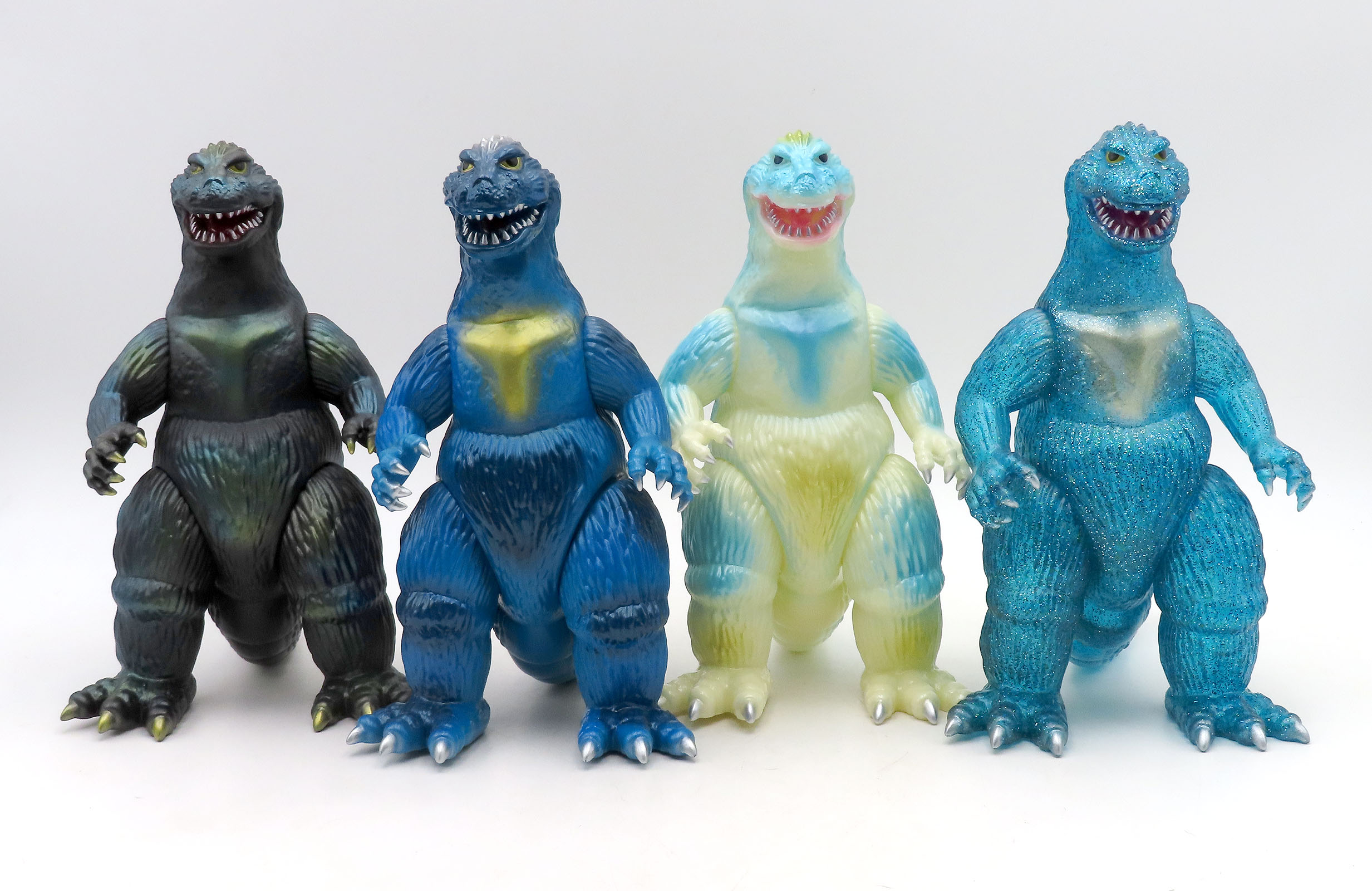 Godzilla 1962 (King-Goji) marmitMHGodzilla62BlueGold4.jpg