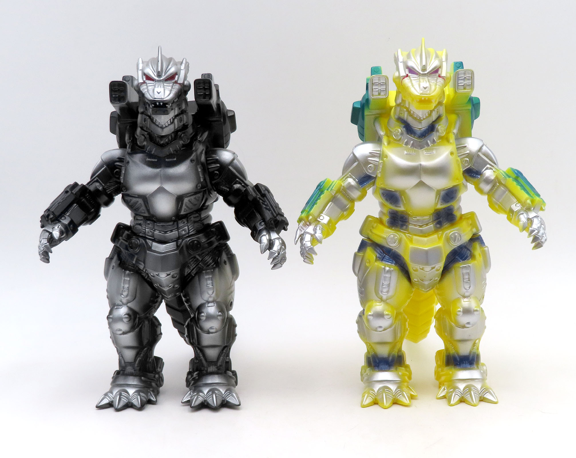 MechaGodzilla 2002 - Battle Pack marmitMHMechagodzilla2002BattleSilver4.jpg