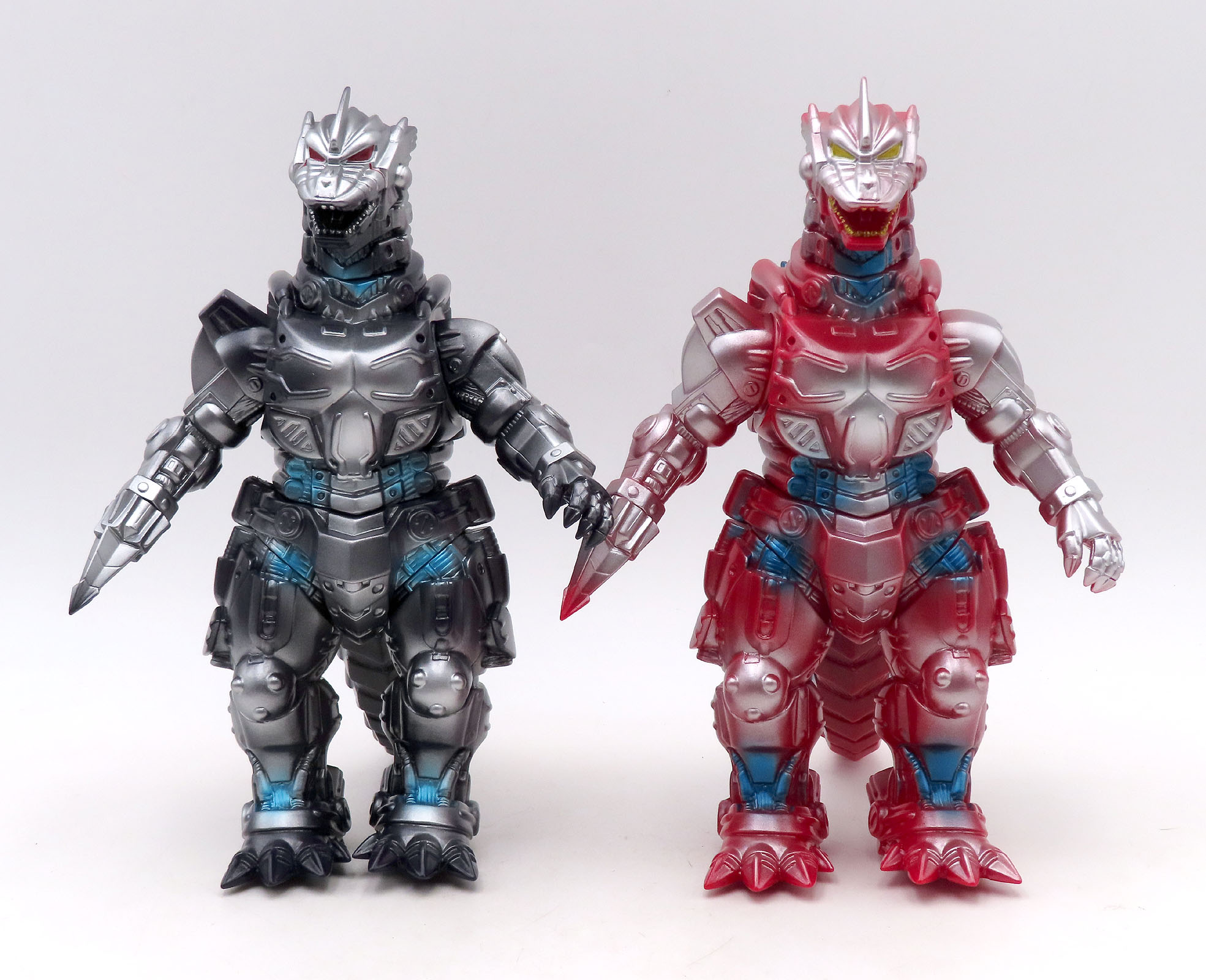 MechaGodzilla 2003 - Drill Arm marmitMHMechagodzilla2003DrillBlue4.jpg