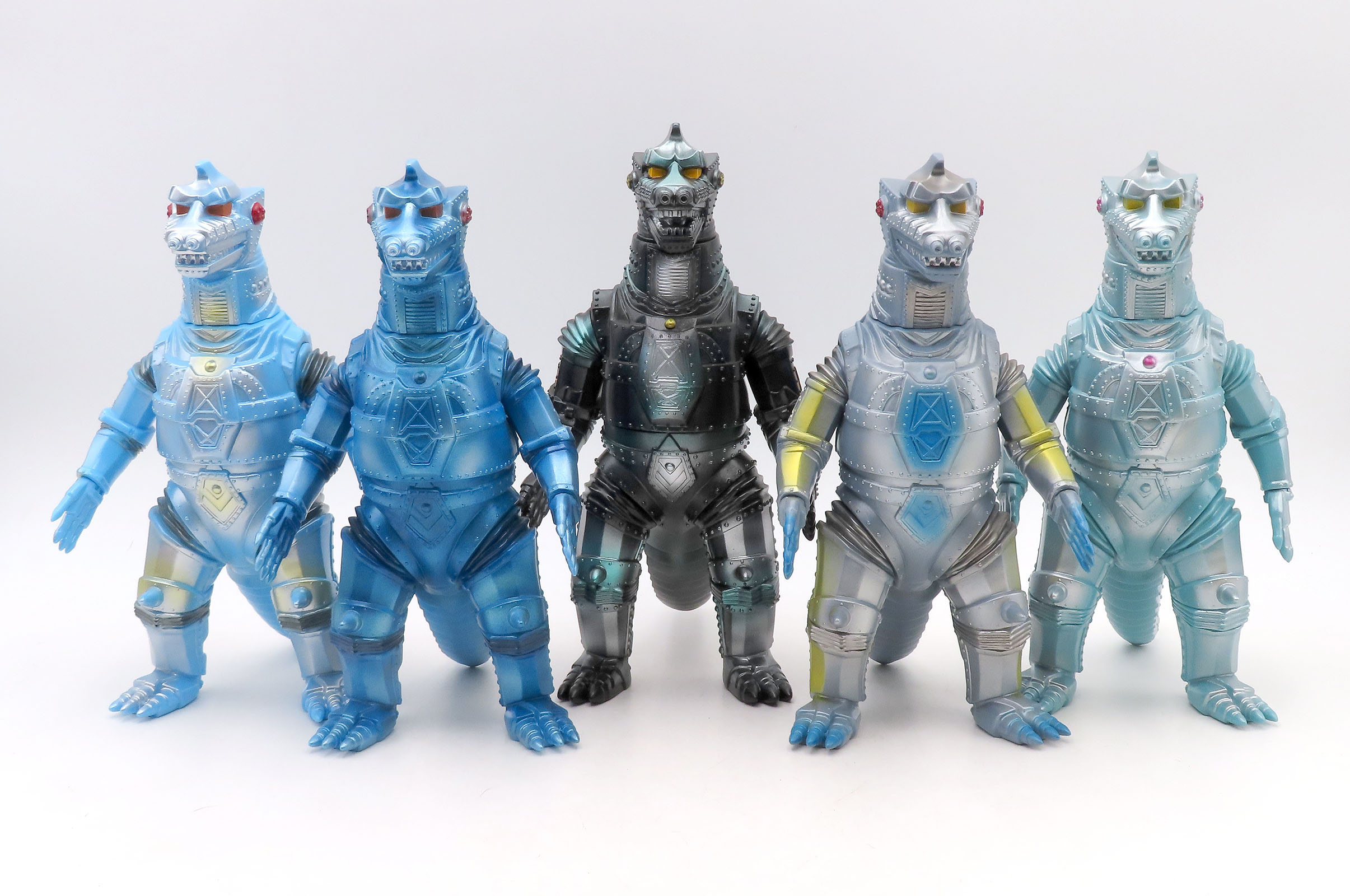 MechaGodzilla 1974 marmitMHMechagodzilla74GreySilverGold4.jpg