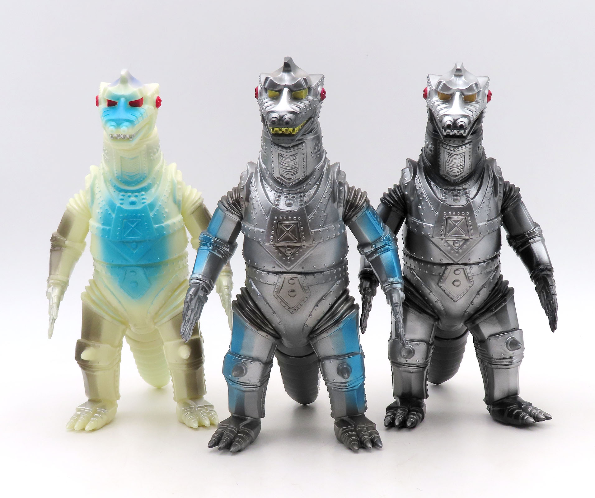 MechaGodzilla 1975 marmitMHMechagodzilla75Glow4.jpg