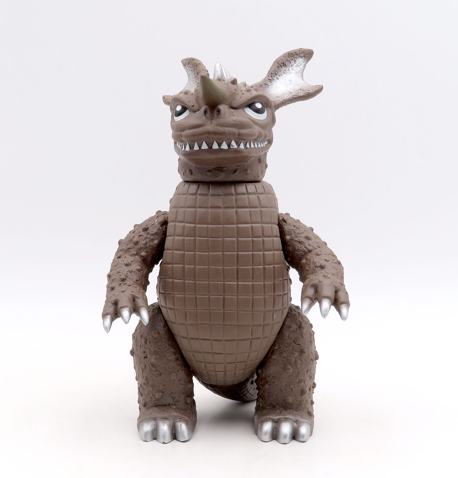 Baragon General marmitVPBaragonBrownSilver1.jpg