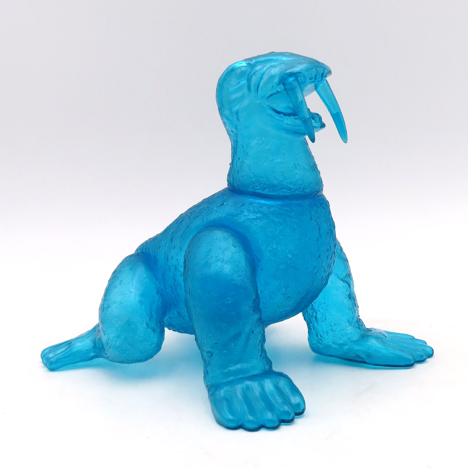 Magma marmitVPMagmaTransluscentBlue1.jpg